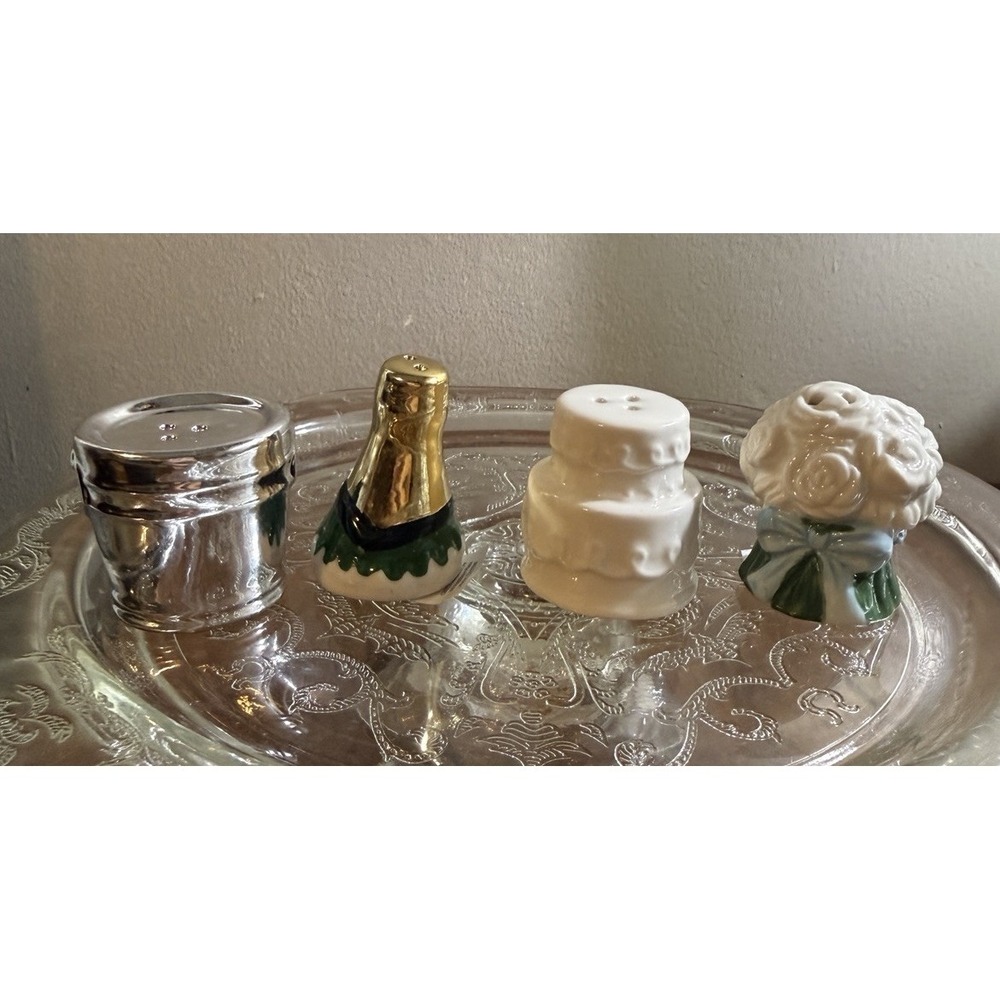Cracker Barrel Wedding Set Cake Champagne Ice Bucket Bouquet Salt Pepper Shakers